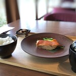 高宮庭園茶寮的實拍圖