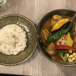 Rojiura Curry SAMURAI． 北広島店的實拍圖