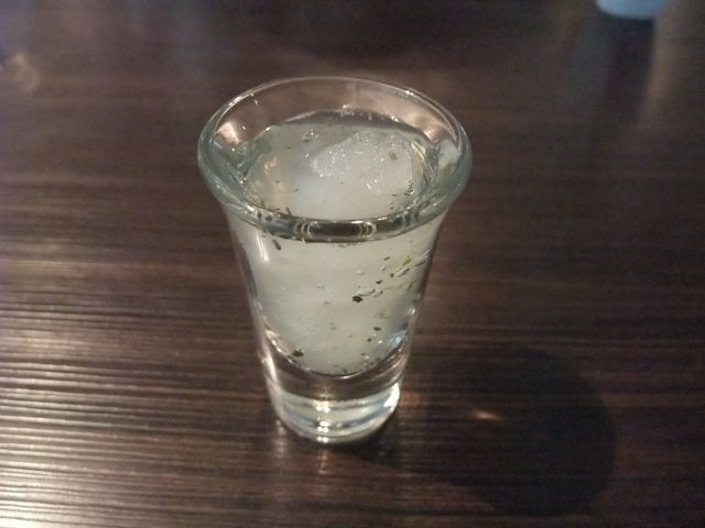 エミリア的實拍高清圖