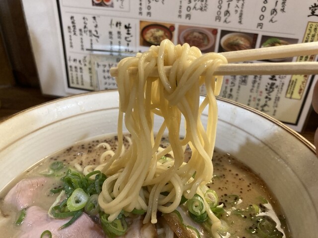らーめん あらうま堂 梅田一番街店的實拍高清圖