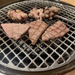 大衆 焼き肉ホルモン 大松 天王寺MIO店的實拍圖