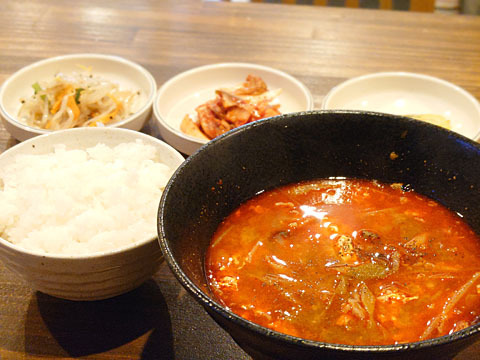 昼耕夜鶏 チキン&ポチャ 千歳烏山店的實拍高清圖