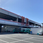 魚河岸たちばな 大阪中央卸売市場的实拍图