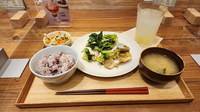 recommendations image for カフェ&ミール ムジ 新宿