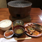 焼肉ここから 茅場町店的實拍圖