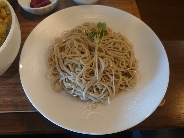 SOBA cafe dining TAKIHAMA的實拍高清圖