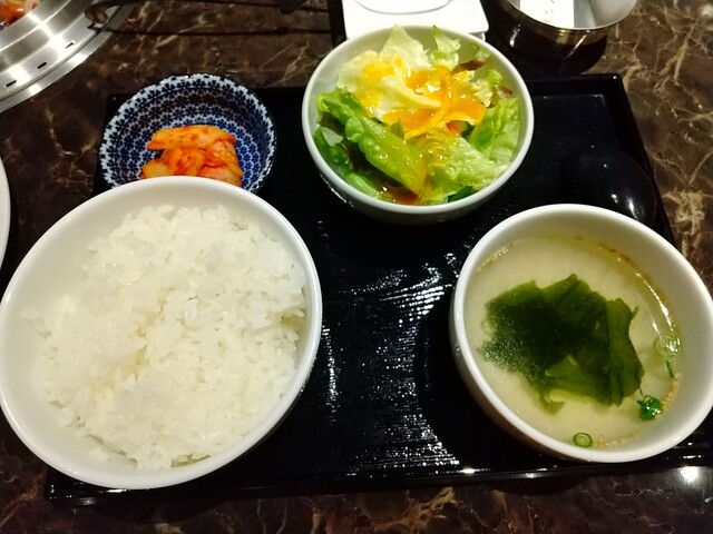 焼肉の牛太 本陣 弁天町ベイタワー店的實拍高清圖