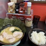 横浜家系ラーメン 武石家的實拍圖