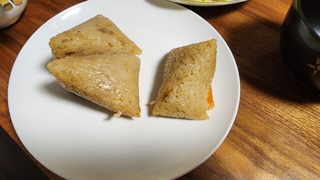 551蓬莱 新幹線新大阪駅店的實拍高清圖