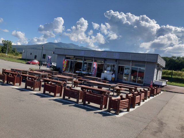 岬の市場的实拍高清图