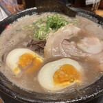 二代目けんのすけ 天神本店的實拍圖