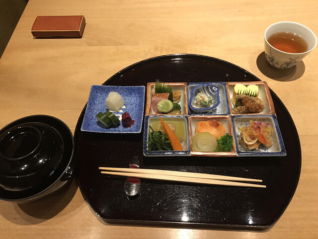 高麗橋 吉兆 なんばダイニングメゾン店的實拍高清圖