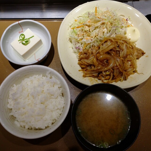 やよい軒 本町通り店的實拍高清圖