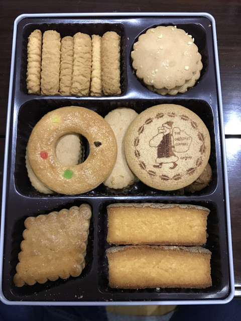 泉屋東京店 阪神百貨店的實拍高清圖