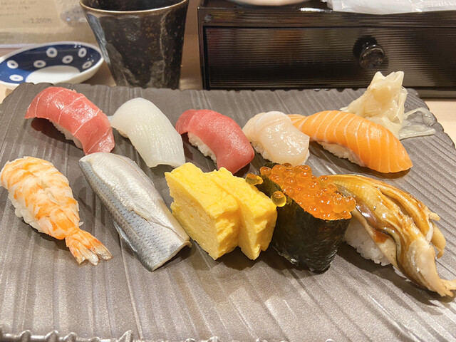 寿司菜的实拍高清图