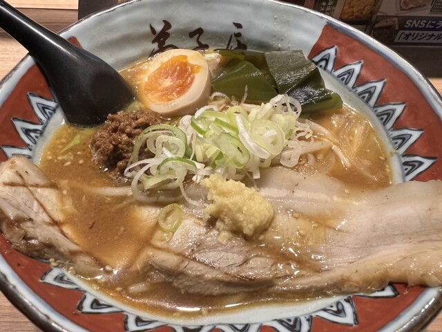 弟子屈ラーメン 新千歳空港店的實拍高清圖