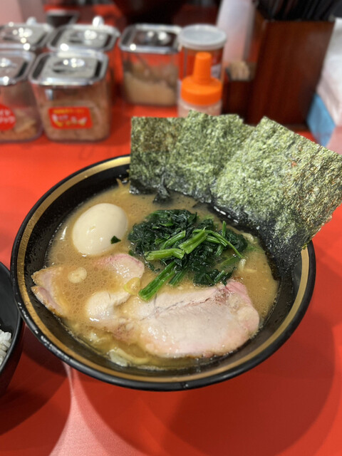 横浜家系総本山 吉村家直系店 ラーメン内田家的實拍高清圖