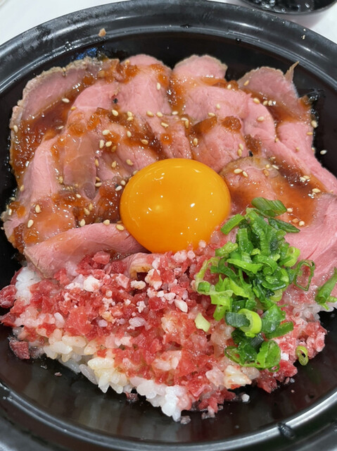 ローストビーフ YOSHIMI 三井アウトレットパーク札幌北広島店的实拍高清图