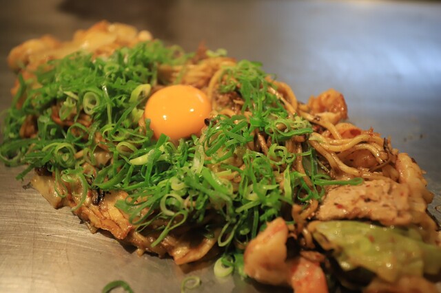 となりの焼肉屋のお好み焼屋 銀河商店的實拍高清圖