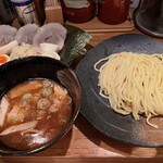 recommendations for つけ麺屋 やすべえ 赤坂店