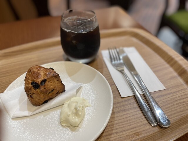 recommendations image for 菓子と喫茶 SIROYA