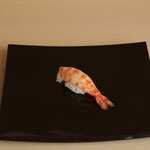 寿司菜的实拍图