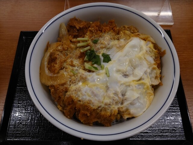 かつや 滝川店的实拍高清图