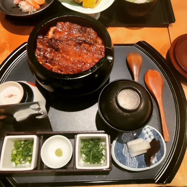 まるや本店 東京ミッドタウン店的实拍高清图