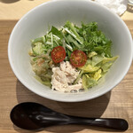 おかゆと麺 粥餐庁 グランフロント大阪店的实拍图