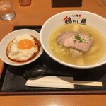 らぁ麺 鶏だし屋的實拍圖