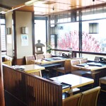 とんかつKYK 阪急32番街店的实拍图
