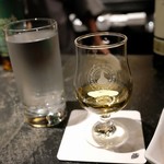 salon&bar SAMGHA的實拍圖