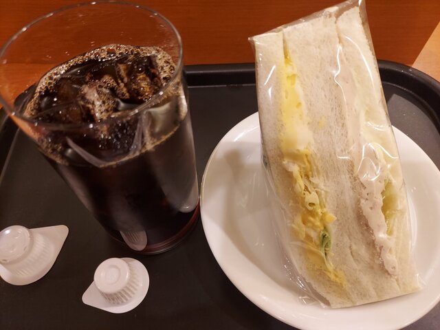 recommendations image for カフェ・ベローチェ 岩本町店