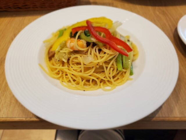 ダイニングカフェSenka 福岡空港店的实拍高清图