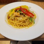 ダイニングカフェSenka 福岡空港店的实拍图