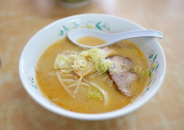 滋養軒的實拍高清圖