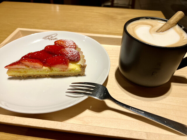 recommendations image for スターバックス リザーブ(R)ストア 銀座マロニエ通り