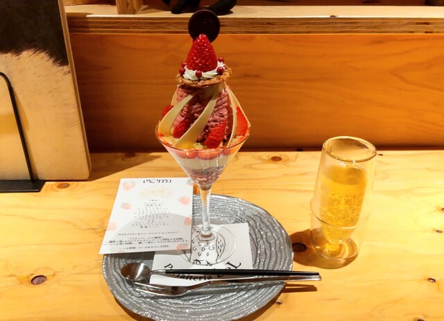 夜パフェ専門店 Parfaiteria beL 福岡的實拍高清圖