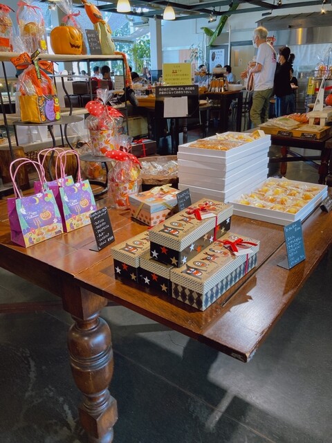 recommendations image for パティスリー フラワー 竹内街道軽里店