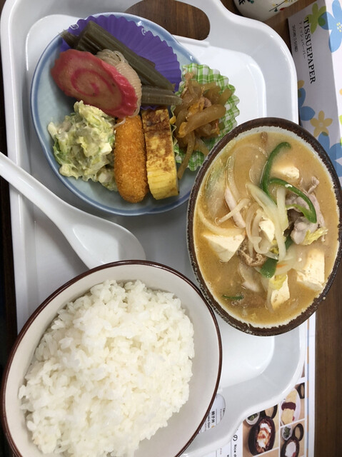 第一食堂的實拍高清圖