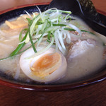 ラーメンの王道 北浜商店 金堀店的实拍图