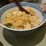 力餅 桃谷駅前商店街的实拍图