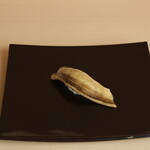 寿司菜的实拍图