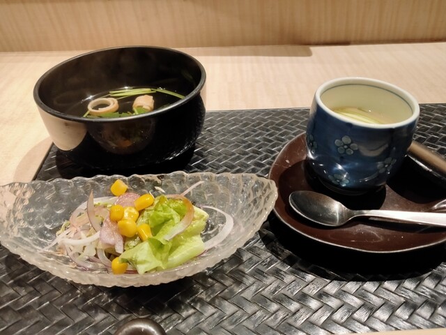 鮨・割烹 花絵巻的实拍高清图