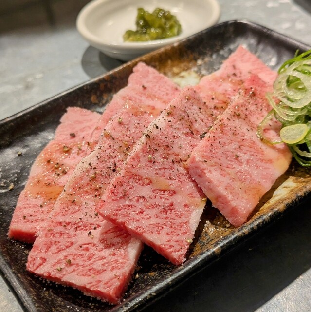 ホルモン肉問屋 小川商店 天王寺店的实拍高清图