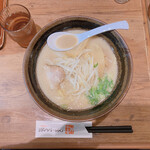 河内らーめん　喜神 シークル店的實拍圖