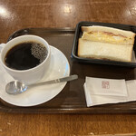 上島珈琲店 アミュエスト店的實拍圖