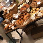 recommendations for ブールアンジュ 天神地下街店