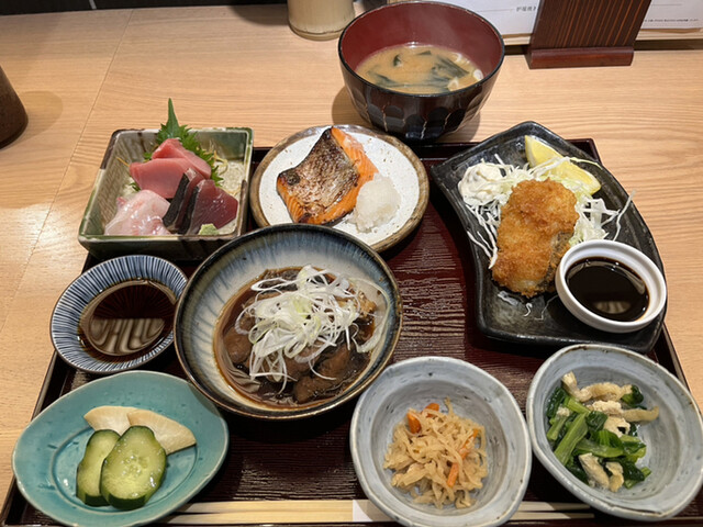 酒と肴 離れ庵 東京駅店的實拍高清圖