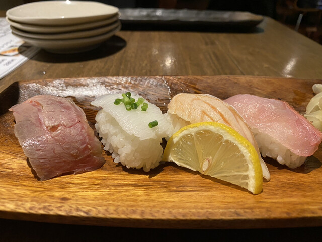 裏のさかな屋的實拍高清圖